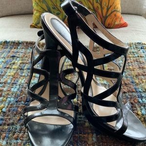 Naturalizer N5 Danya Black Strappy Sandals